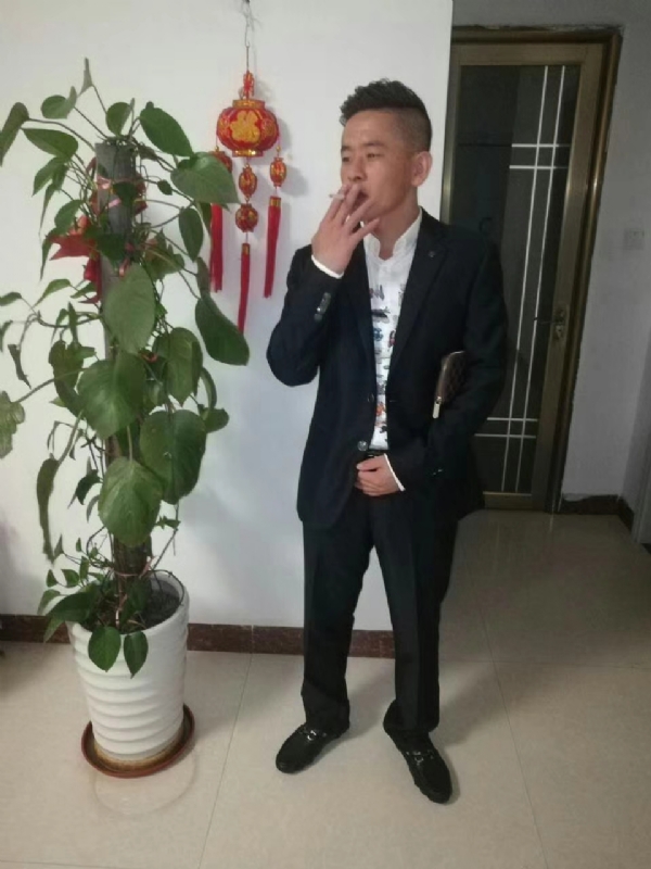 男人三十而立的第二张照片--福清相亲服务中心