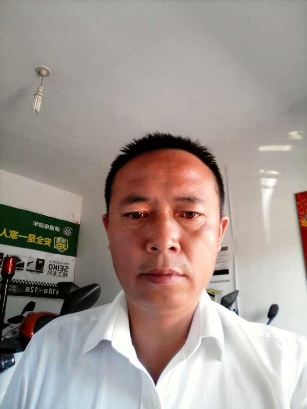 左手的第一张照片--福清相亲服务中心
