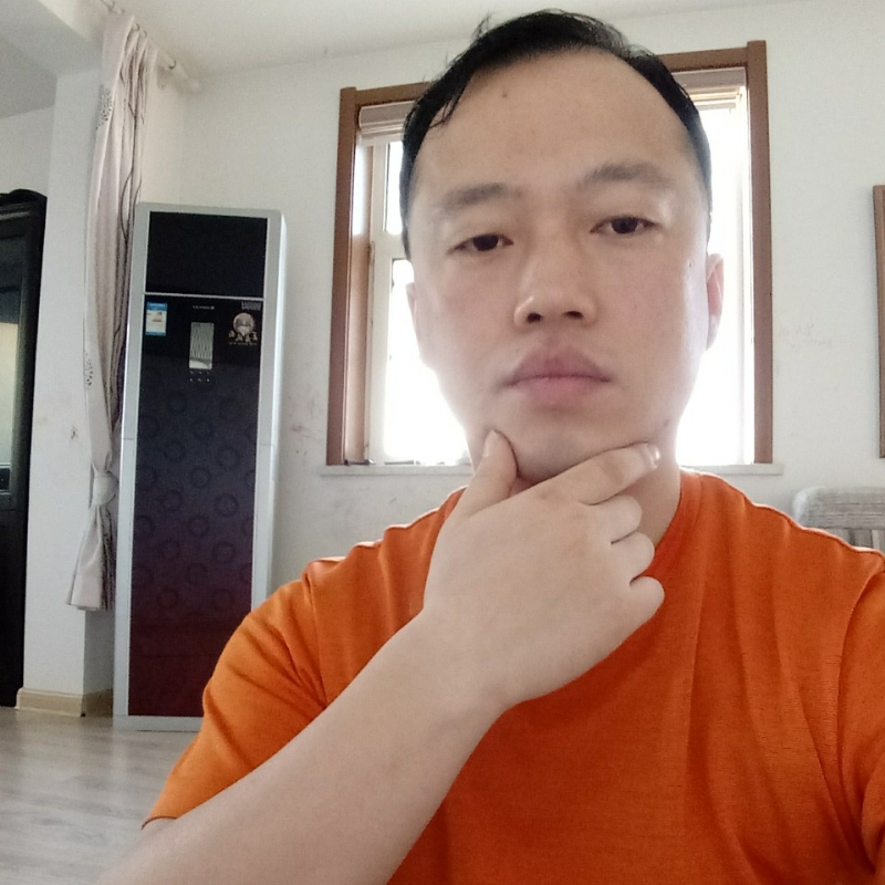 爱热闹的人的第一张照片--福清相亲服务中心