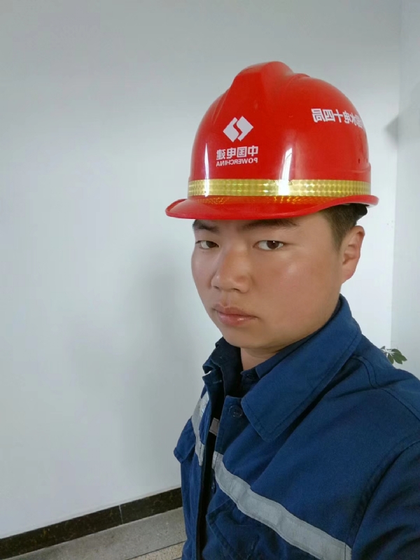 小公牛的第一张照片--福清相亲服务中心