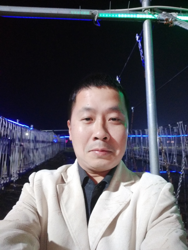 阿峰的第一张照片--福清相亲服务中心
