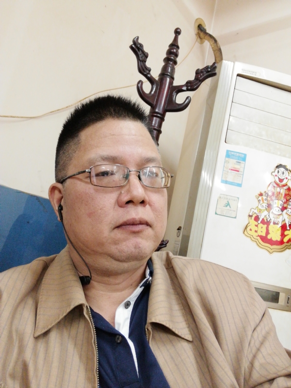 一个人的第一张照片--福清相亲服务中心