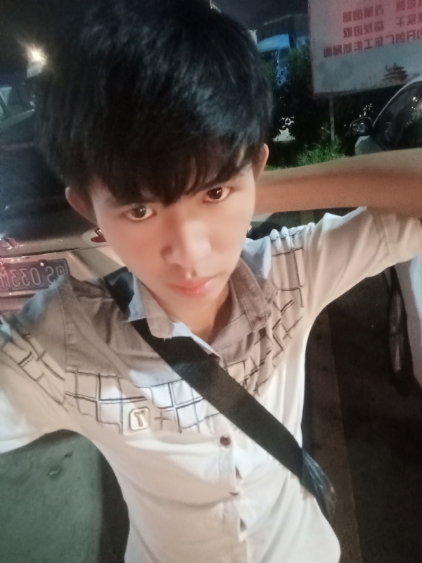 杨哥的第一张照片--福清相亲服务中心