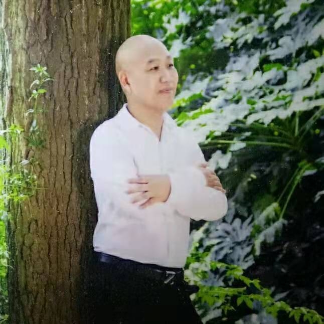 郑鑫牵手的第一张照片--福清相亲服务中心