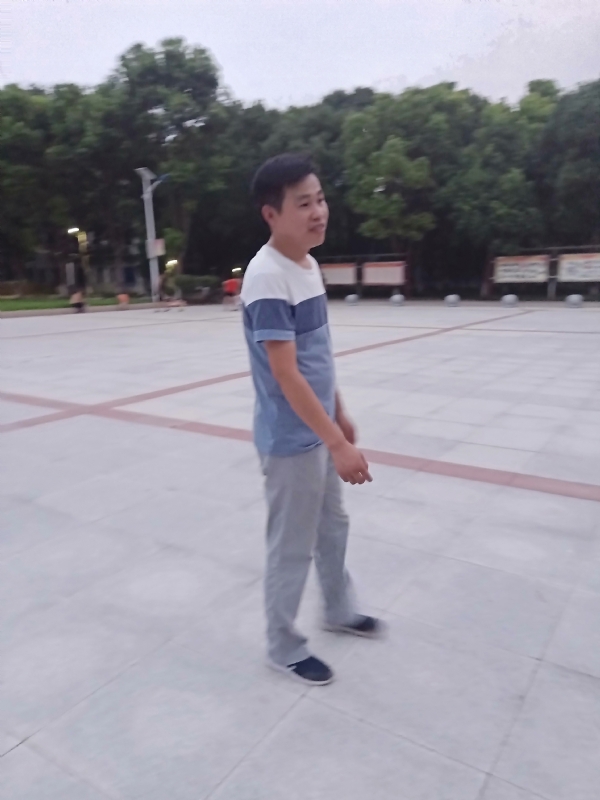 一笑的第一张照片--福清相亲服务中心