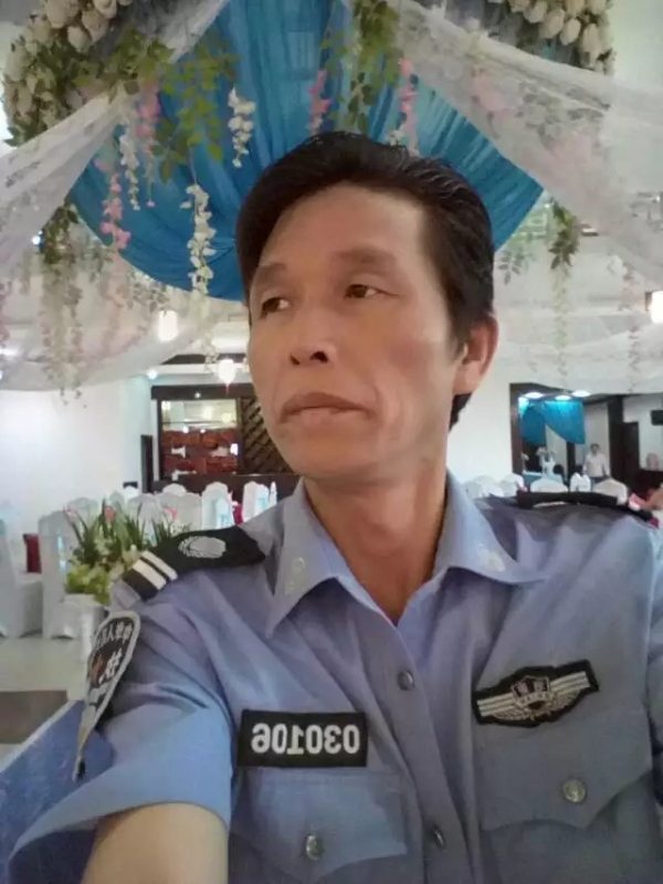 卧窗听雨的第二张照片--福清相亲服务中心