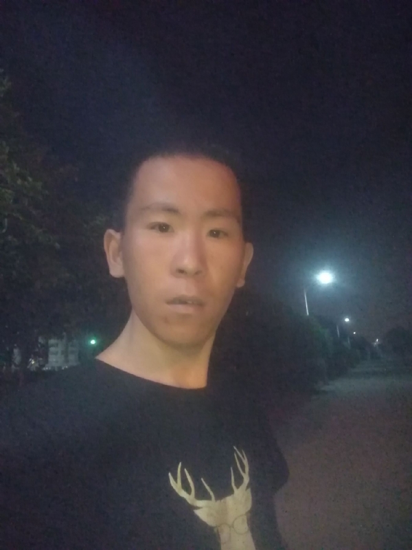 俞凯斌的第一张照片--福清相亲服务中心