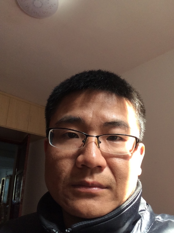 余浩浩的第一张照片--福清相亲服务中心