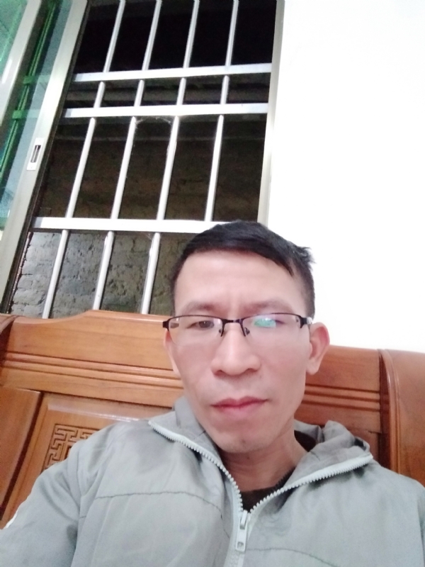 奋斗的第一张照片--福清相亲服务中心