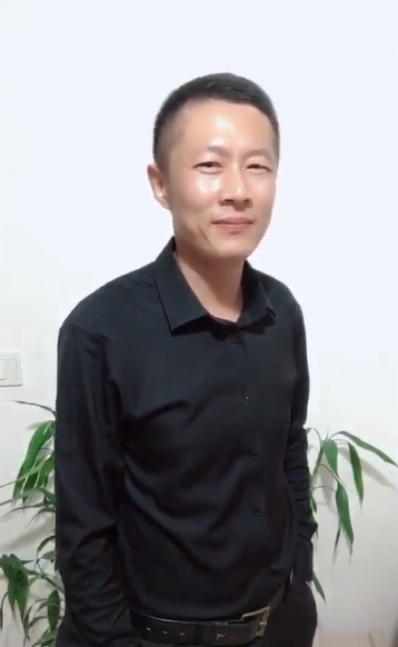 地huhi的第一张照片--福清相亲服务中心