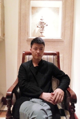 制片人杨亚林的第一张照片--福清相亲服务中心
