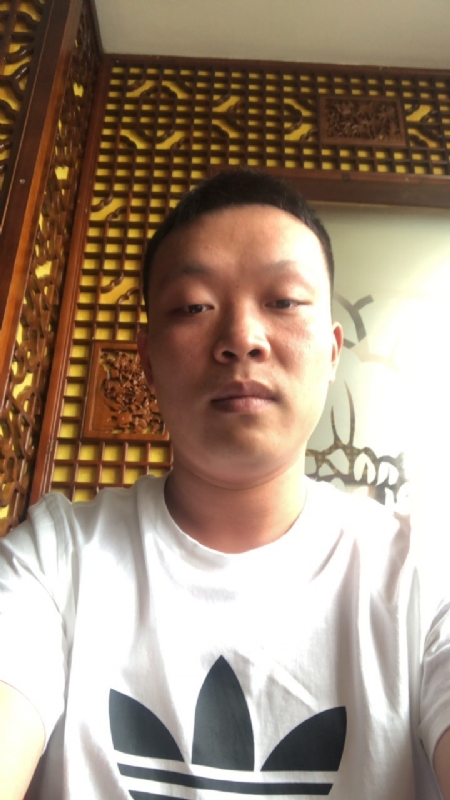 唐子龙的第一张照片--福清相亲服务中心