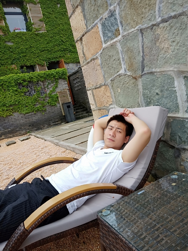 真心寻找另一半的第一张照片--福清相亲服务中心