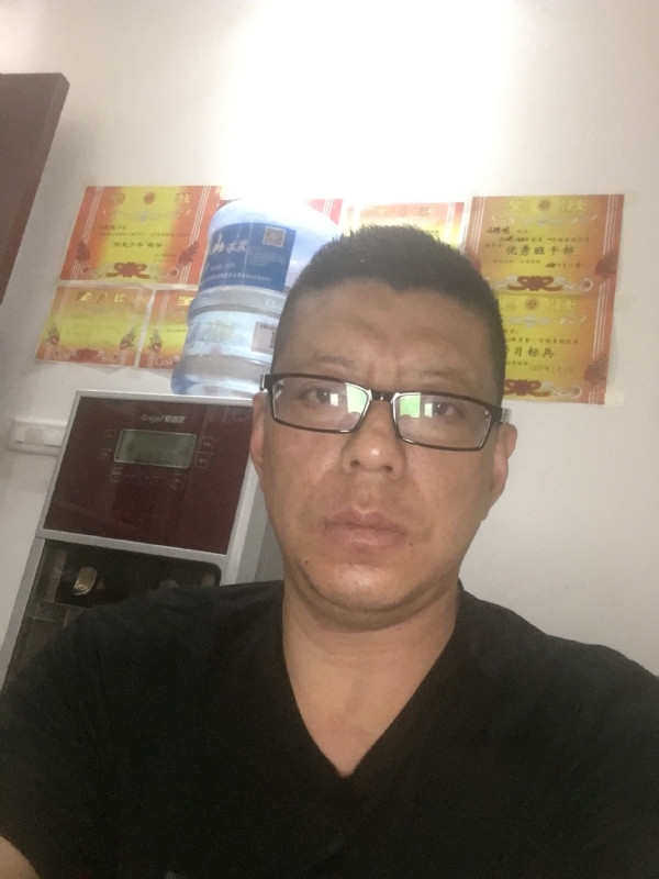 牵手的第一张照片--福清相亲服务中心