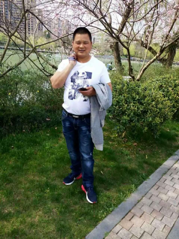 纯爷们的第一张照片--福清相亲服务中心