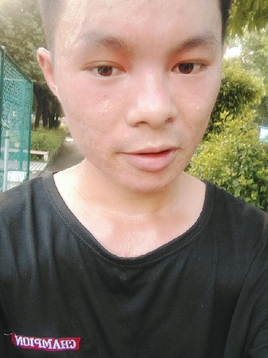 楠呐的第二张照片--福清相亲服务中心