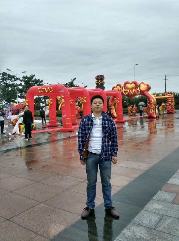 在奋斗的第三张照片--福清相亲服务中心