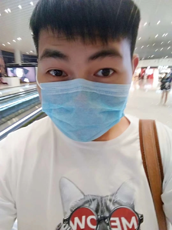 咔咔一顿的第一张照片--福清相亲服务中心