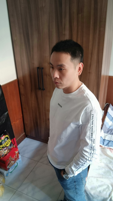 没有蜡笔的小航的第一张照片--福清相亲服务中心
