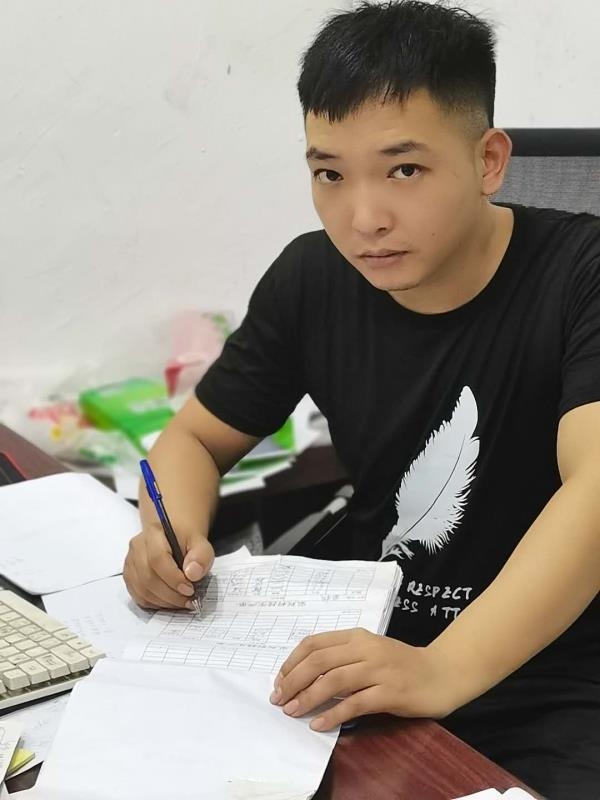 寻找另一伴的第一张照片--福清相亲服务中心
