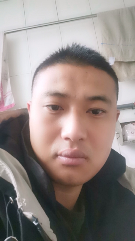 烟花再美不过瞬间的第一张照片--福清相亲服务中心