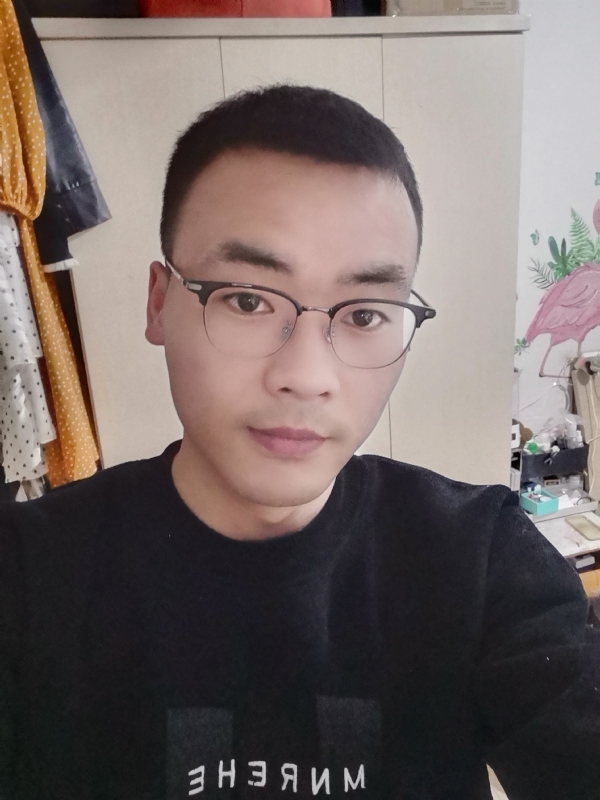 寻一个人的第一张照片--福清相亲服务中心