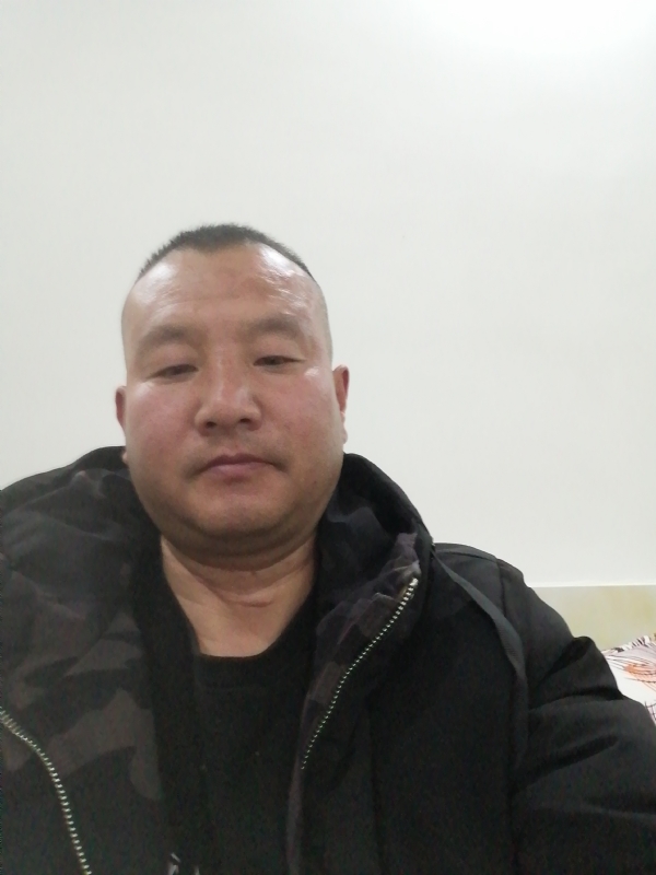 肖小江的第一张照片--福清相亲服务中心