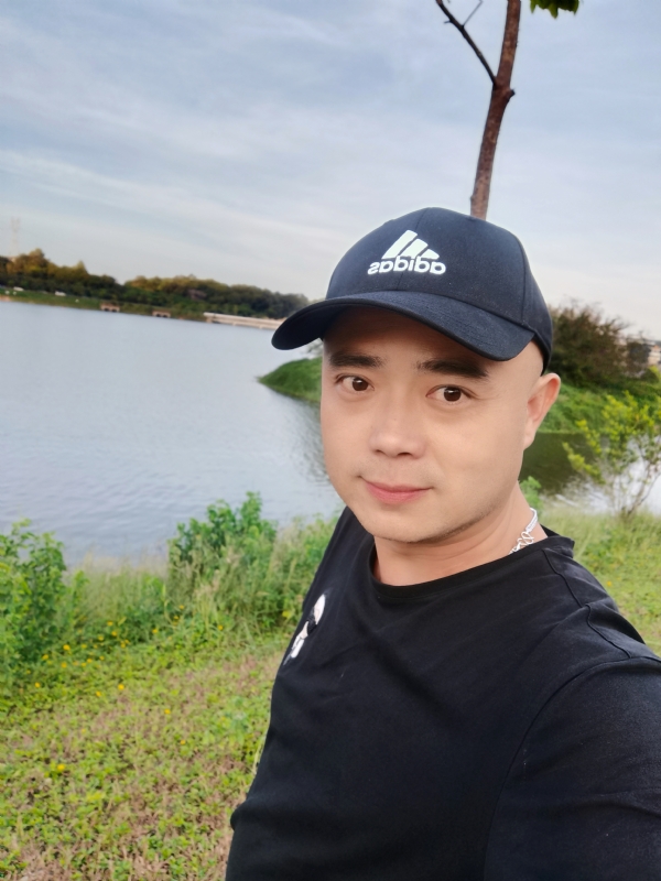 石头哥的第一张照片--福清相亲服务中心