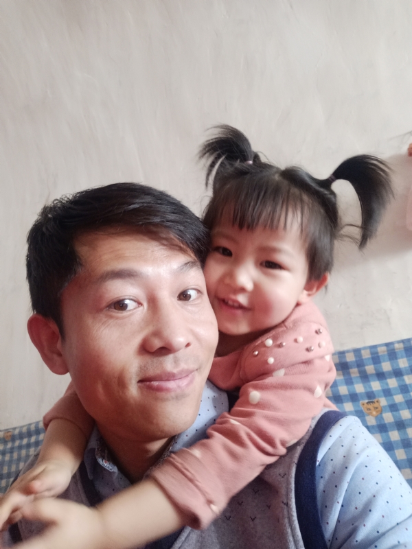 东京塔的第一张照片--福清相亲服务中心