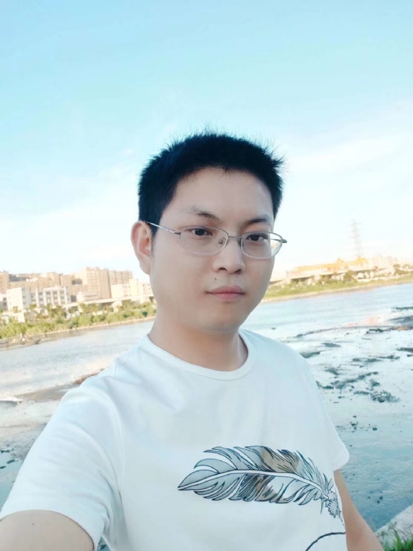 诚心交友的第一张照片--福清相亲服务中心