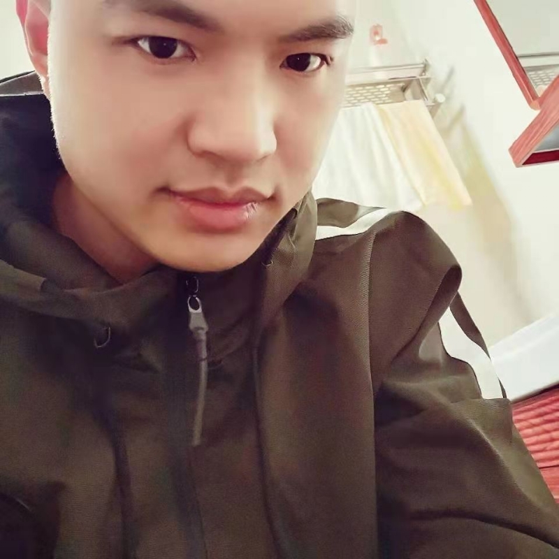 高大上的宅男的第一张照片--福清相亲服务中心