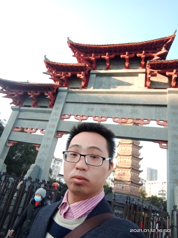 碧血丹心的第一张照片--福清相亲服务中心