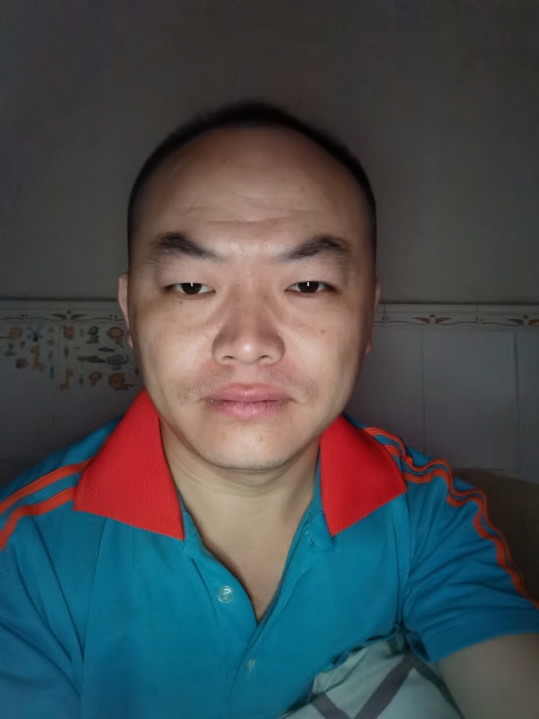 与子携老的第三张照片--福清相亲服务中心