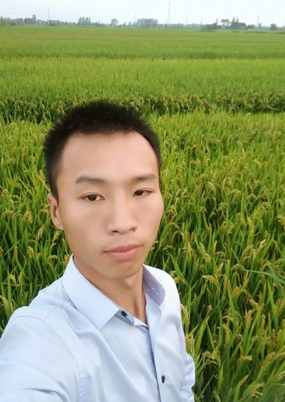 等待远方的你的第二张照片--福清相亲服务中心
