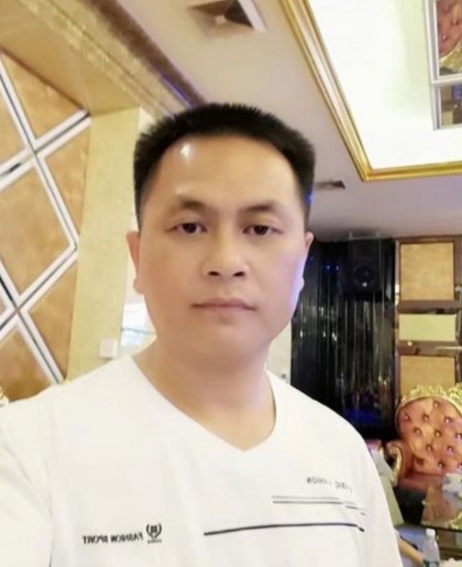 小梁的第一张照片--福清相亲服务中心