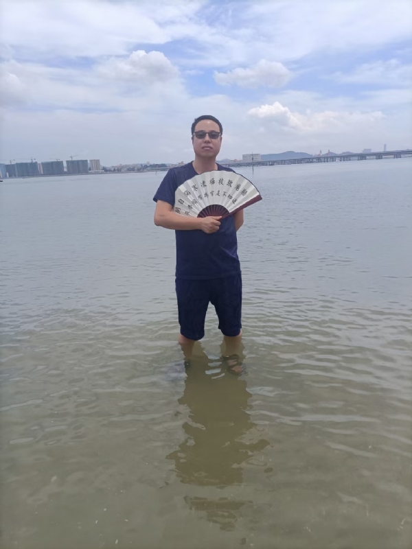 浪迹天涯的第一张照片--福清相亲服务中心