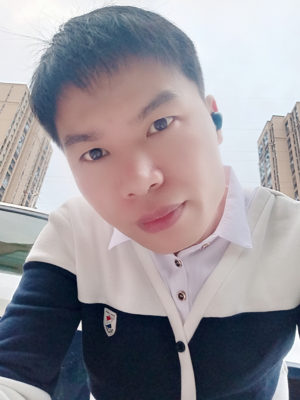 雨霁月清风的第一张照片--福清相亲服务中心