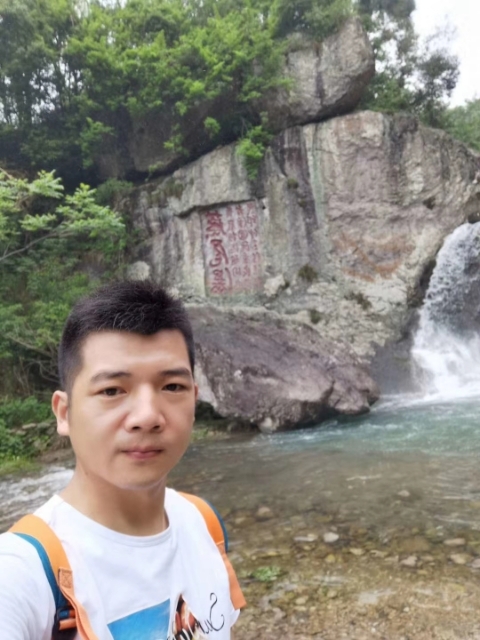 愿得一人心的第一张照片--福清相亲服务中心