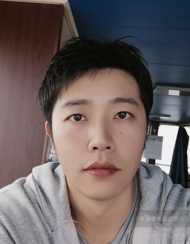 不太帅的男人的第一张照片--福清相亲服务中心