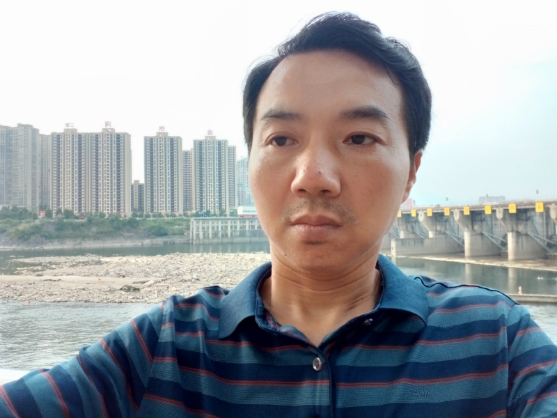 yangguang的第一张照片--福清相亲服务中心