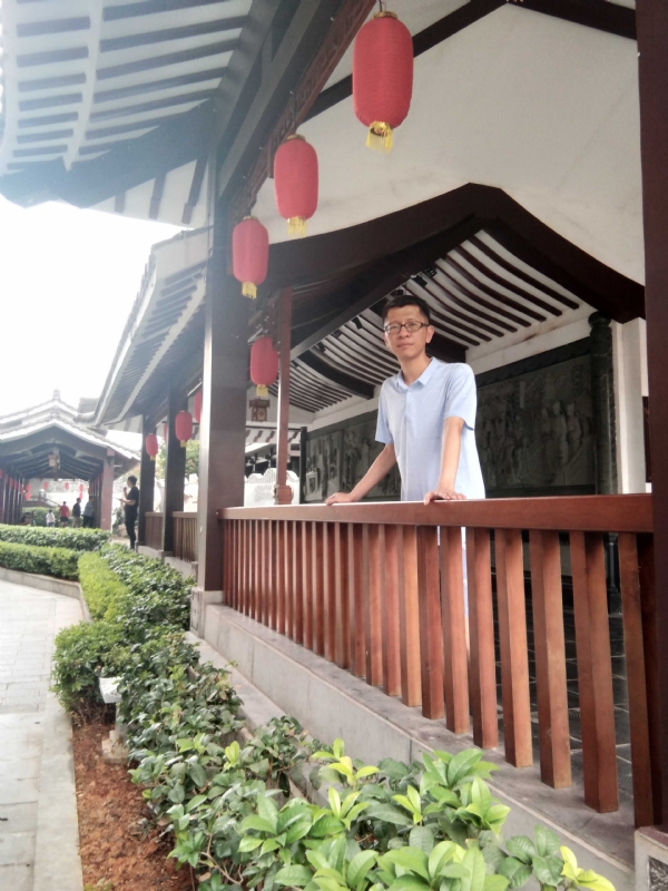 lijian的第一张照片--福清相亲服务中心