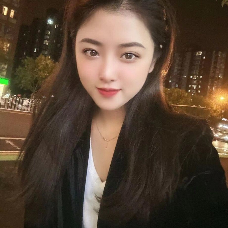 爱笑的女孩的第三张照片--福清相亲服务中心