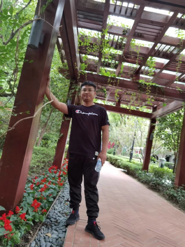 会飞的鱼的第二张照片--福清相亲服务中心